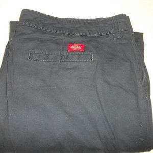 CURATED BY RUA'H KIBRIYA: Dickies 18 Women Gray Work Pants